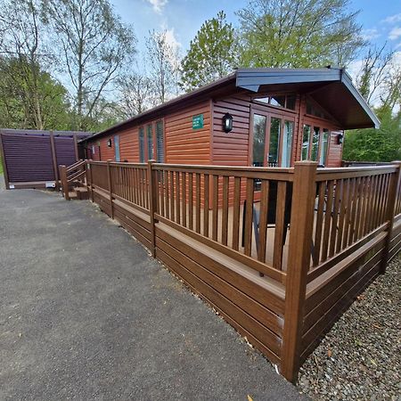 Lomond Woods Holiday Park Баллок Экстерьер фото