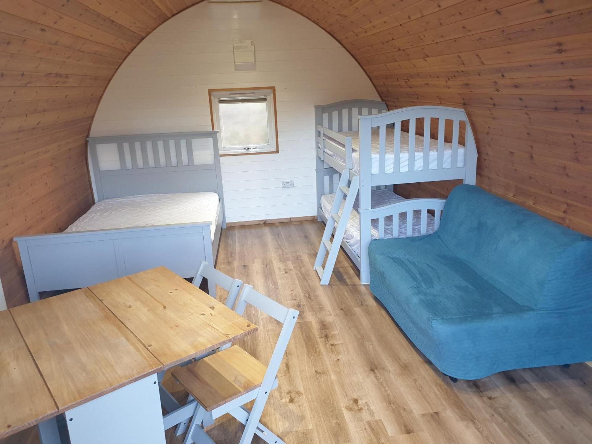 Lomond Woods Holiday Park Баллок Номер фото