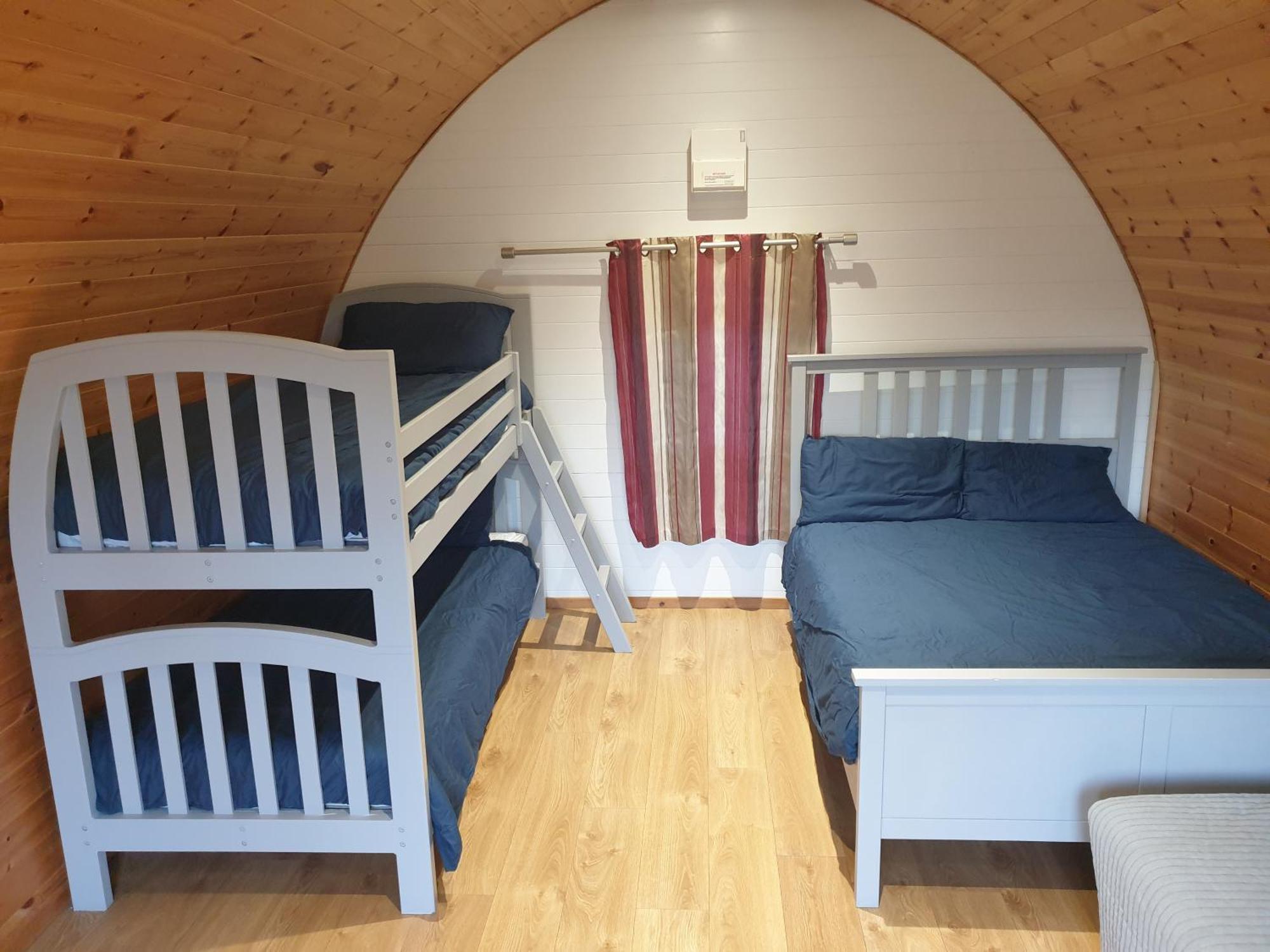 Lomond Woods Holiday Park Баллок Номер фото