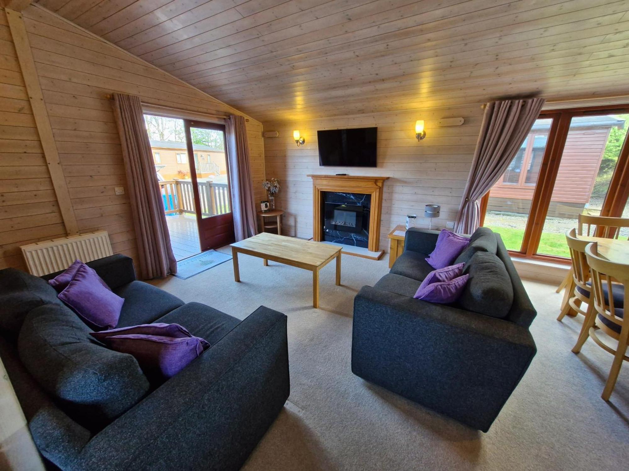 Lomond Woods Holiday Park Баллок Номер фото